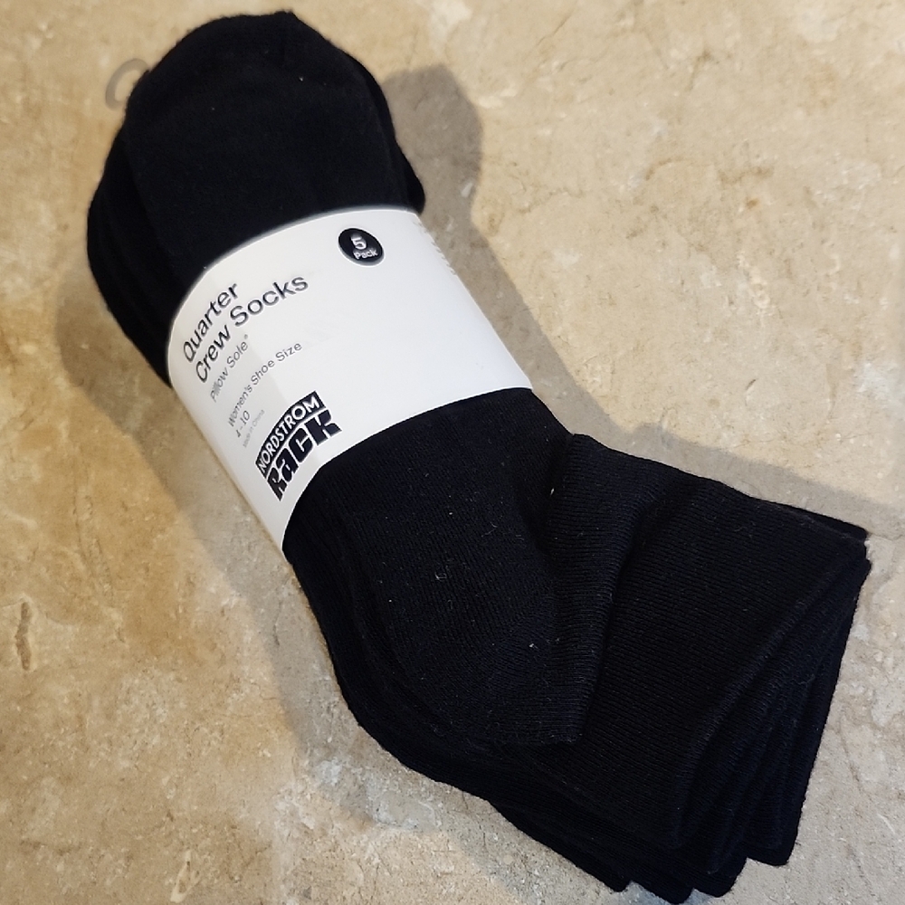 Nordstrom Rack Black Quarter Crew Socks With Pillow Soles - 5 Pack